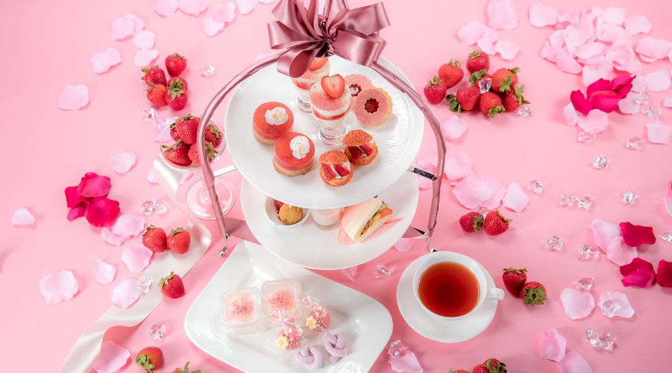 Sweet Pink Strawberry Afternoon Tea ~HAIKARA 春色のいちごづくし~